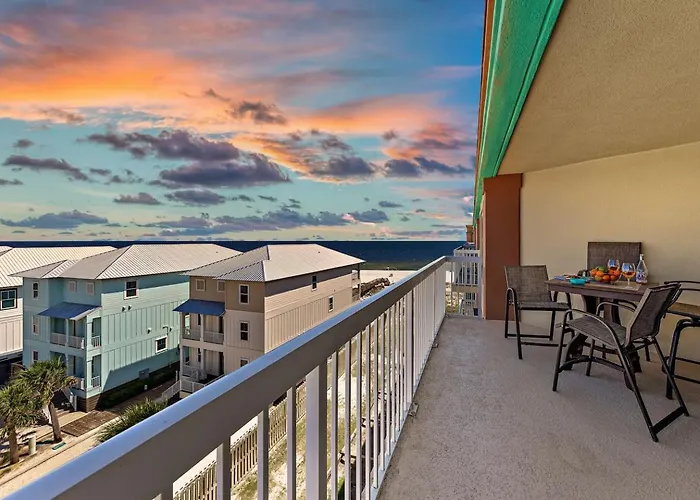 Oceanfront King Bed Heated Pools & Hot Tub W&d & Cabletv Apartment *